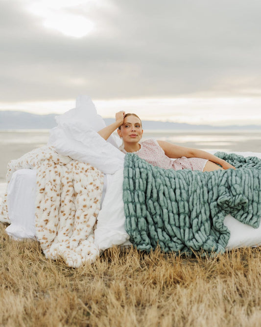 Hugs Jade Blanket
